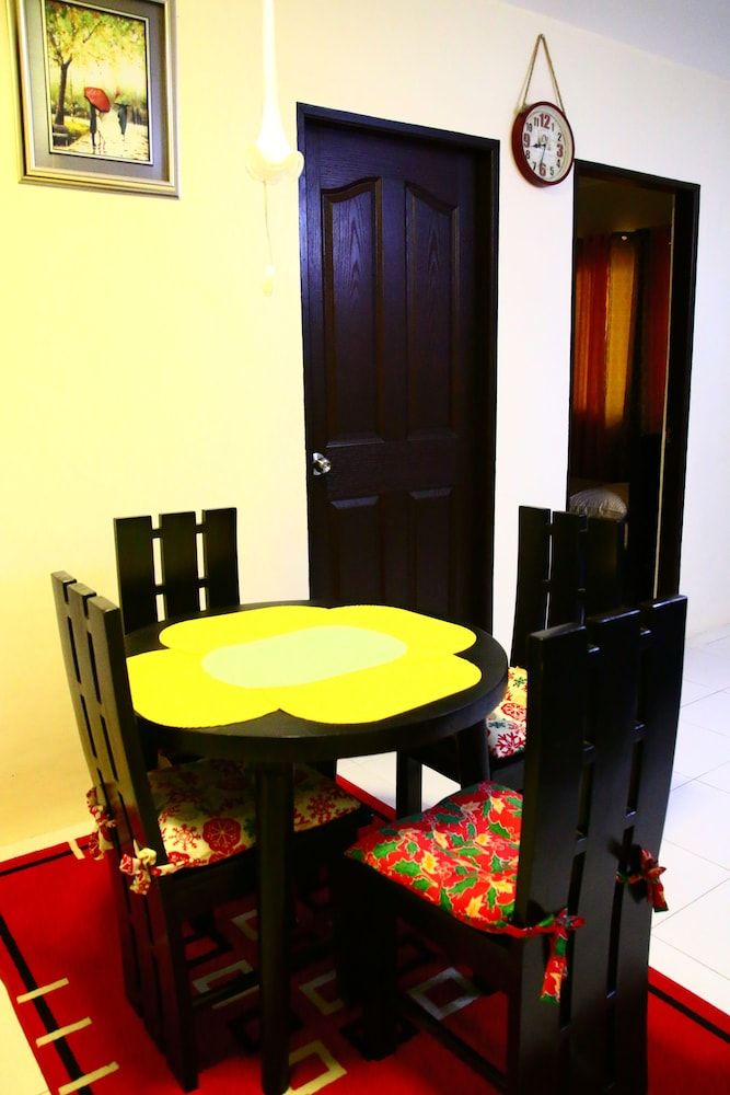 Brownwood Resort & Hotel Family Room 4