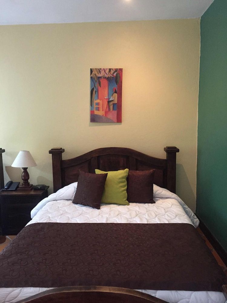 Superior Double Room, 2 Queen Beds (No A/C)