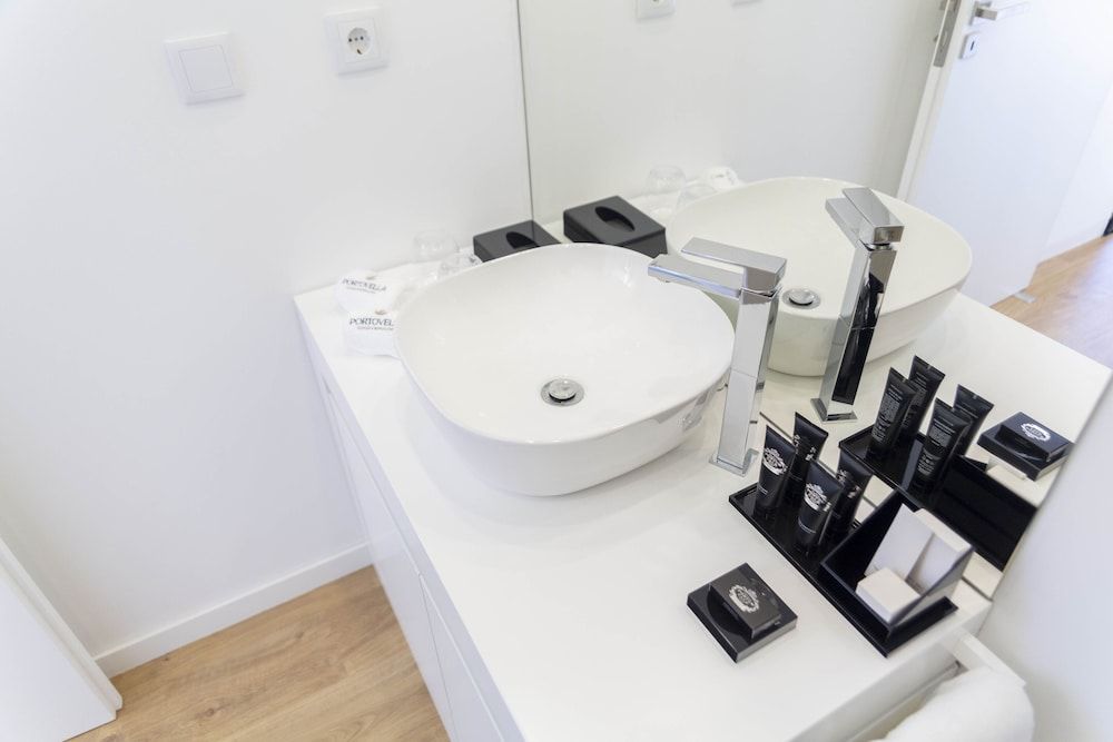 Portovella Comfort Suite, 2 Bedrooms 9