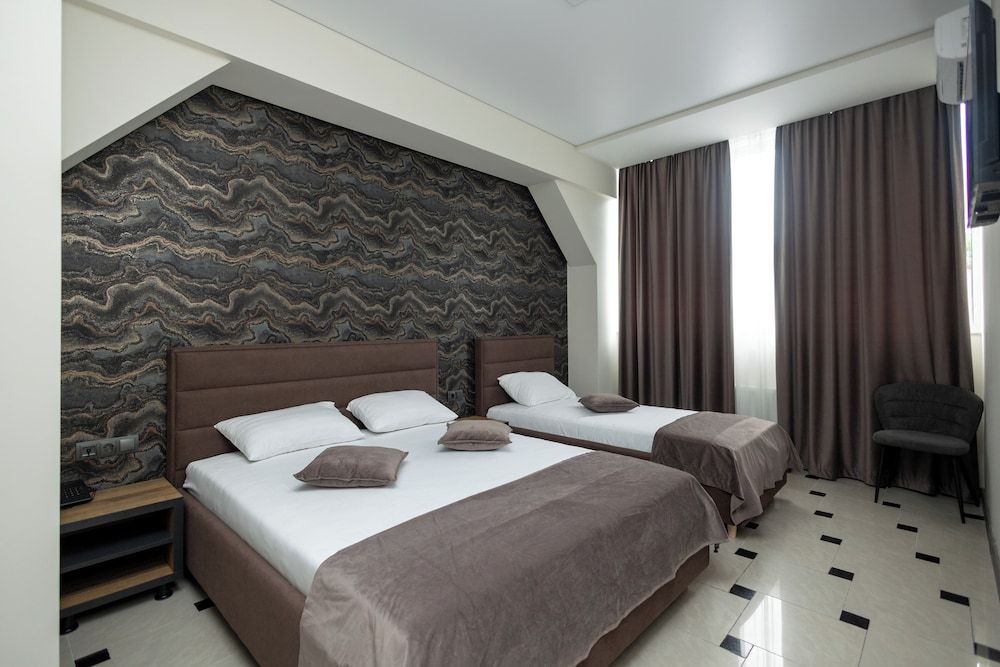undefined Iris Hotel