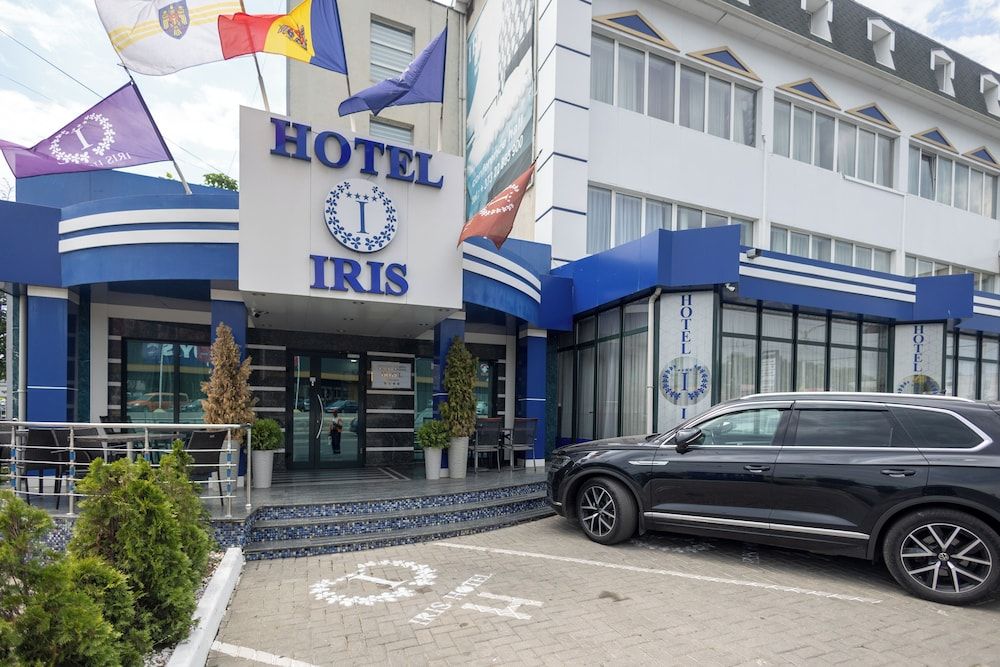 undefined Iris Hotel 10