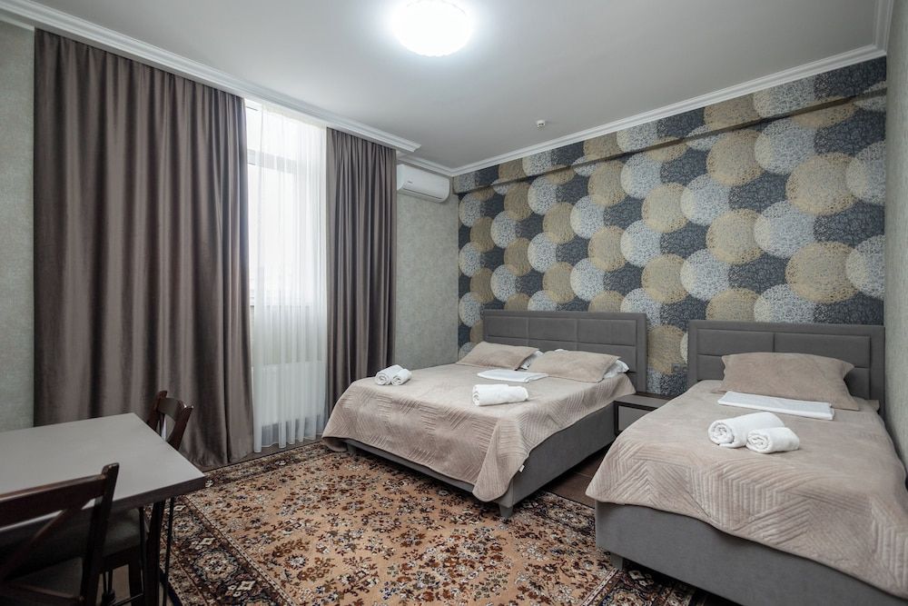 Iris Hotel Luxury Twin Room