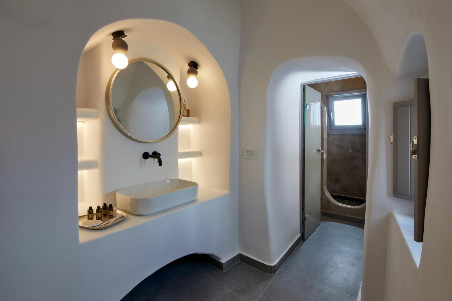 undefined Allure Breeze Suites 2