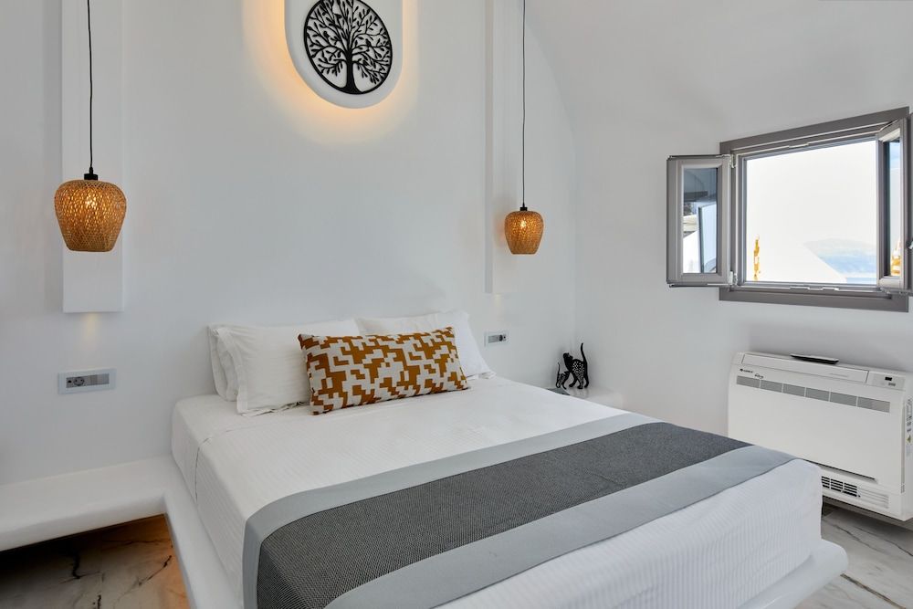 undefined Allure Breeze Suites 6