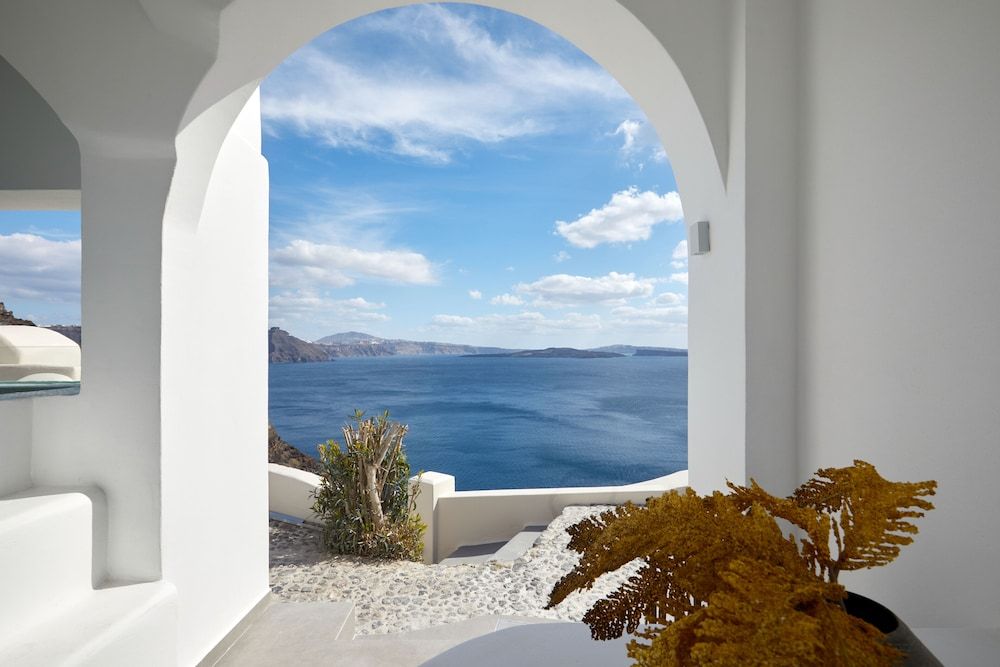 Allure Breeze Suites Junior Suite, Jetted Tub 3