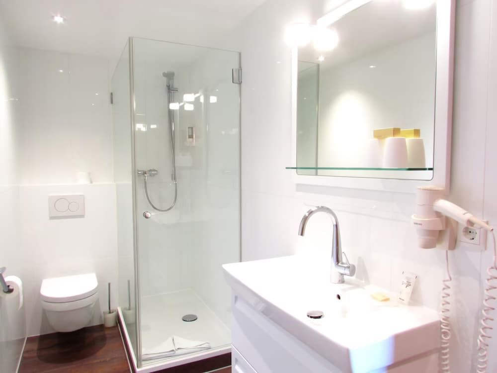 Feuriger Tatzlwurm Berghotel & Spa, BW Signature Collection Standard Room, 1 Double Bed (with Sofabed) 2