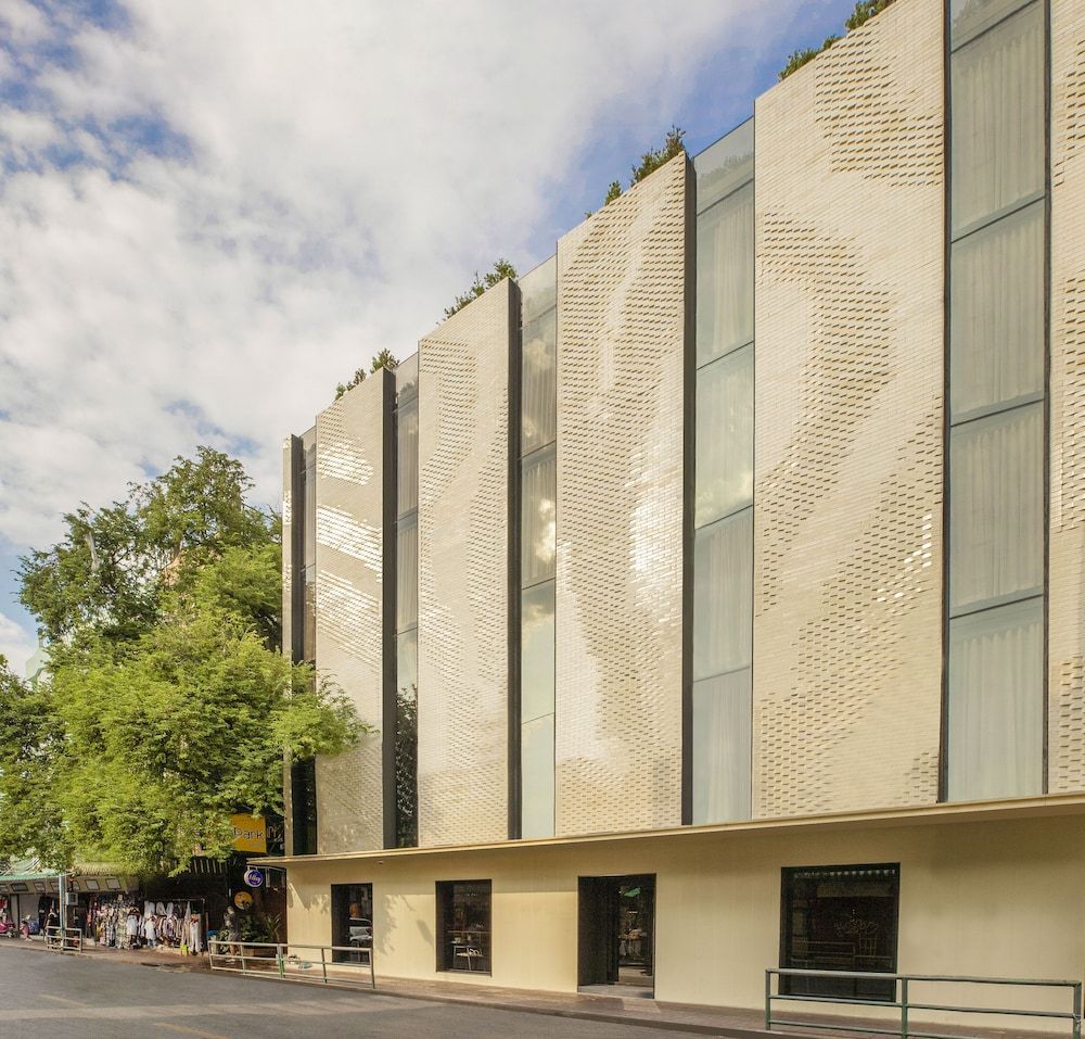 undefined The Gravitique Hotel Khaosan 5