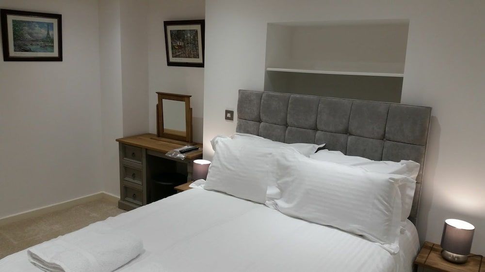 undefined Bootham Terrace 4