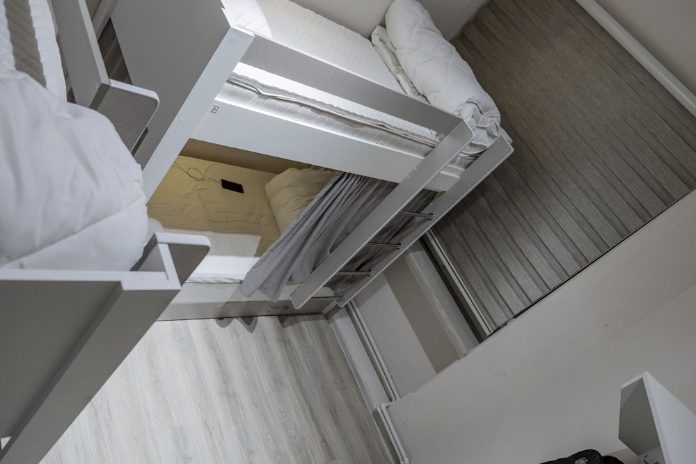 Travel Inn Hostel Basic Shared Dormitory, Mixed Dorm 2