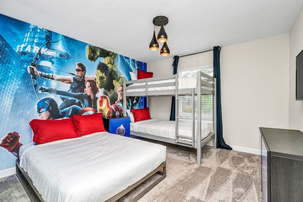 Private Pool Themed Bedrooms Free Waterpark! House (4 Bedrooms)