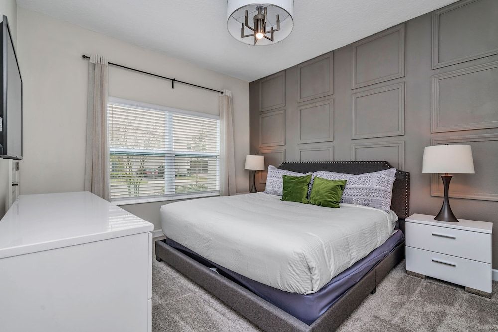 Private Pool Themed Bedrooms Free Waterpark! House (4 Bedrooms) 3