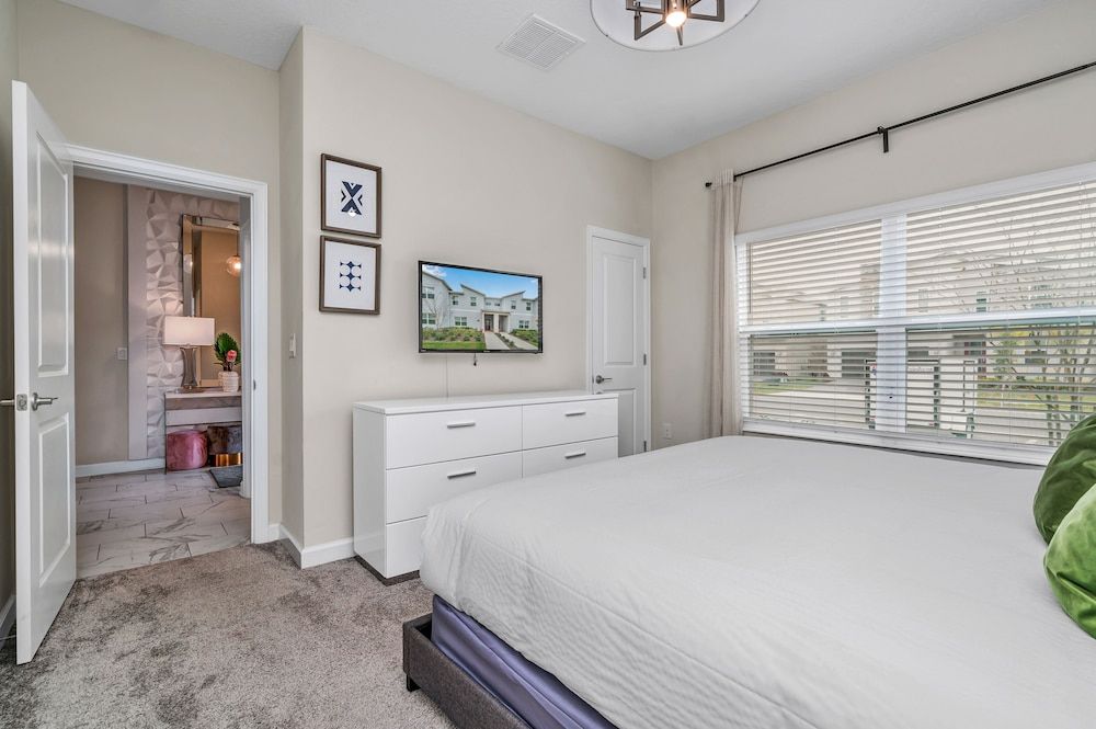 Private Pool Themed Bedrooms Free Waterpark! House (4 Bedrooms) 2