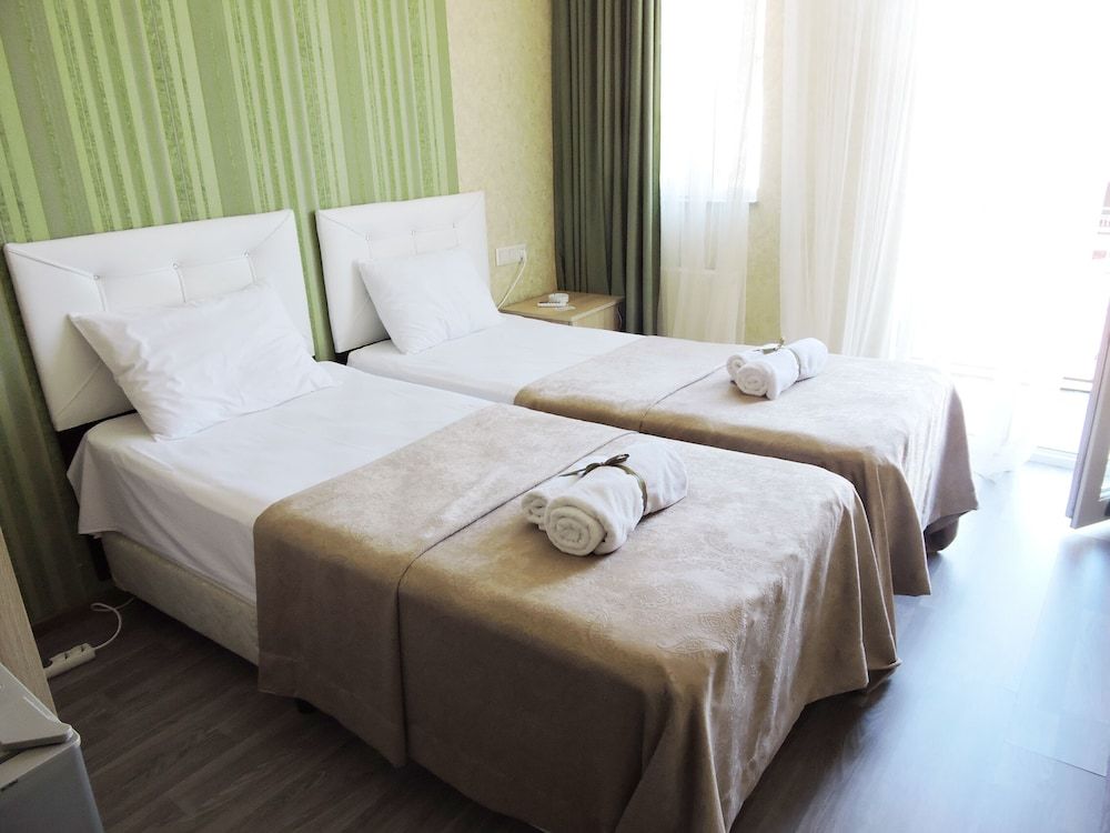 undefined Green Villa 4