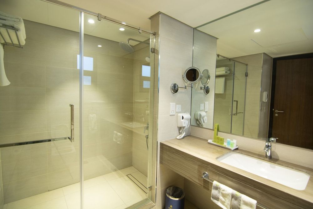 Boulevard hotel Deluxe Room 4