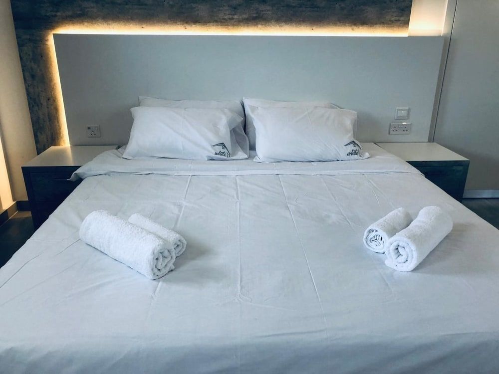 undefined White 11 9