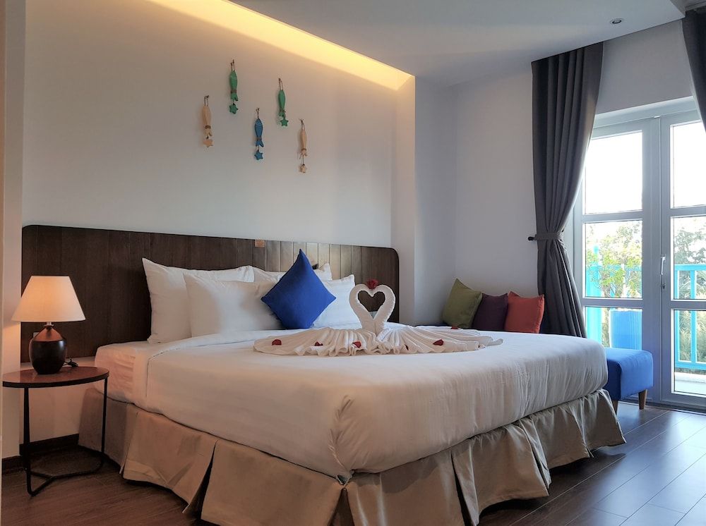 undefined Santori Hotel Danang Bay 5