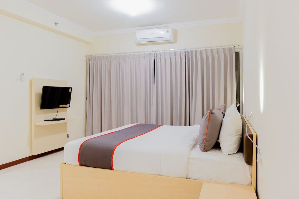 Collection O 6 Grand Palace Kemayoran Deluxe Double Room 5