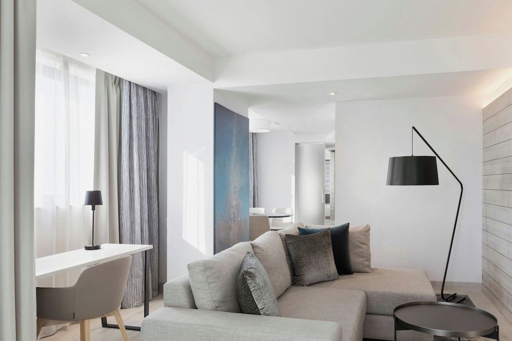 undefined Courtyard By Marriott Batumi 2