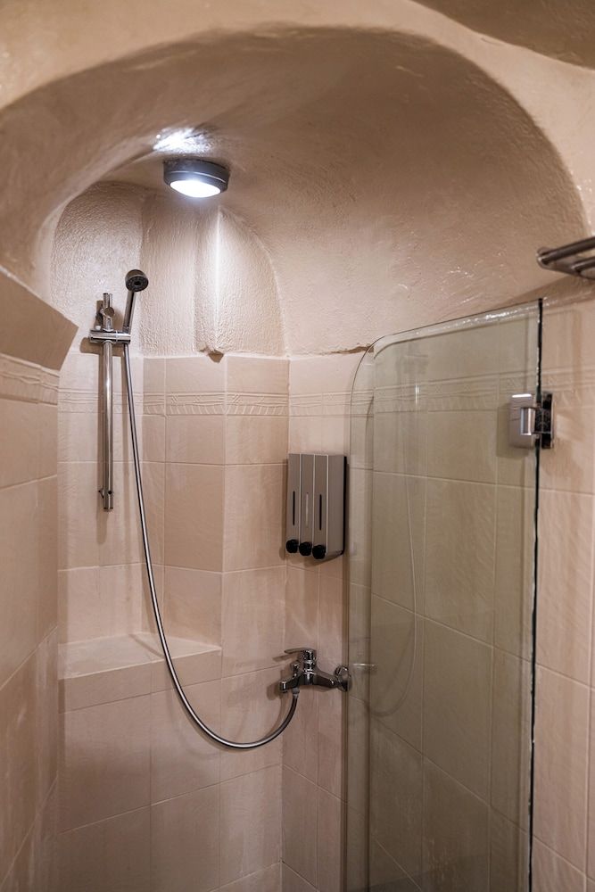 Mardanza House Apartment, Mezzanine 8