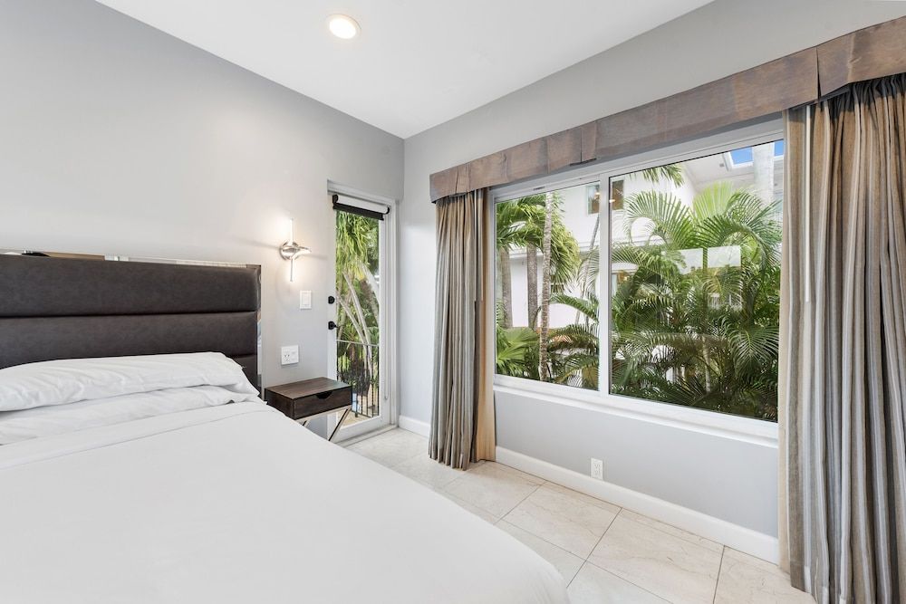 undefined Isle of Venice 10