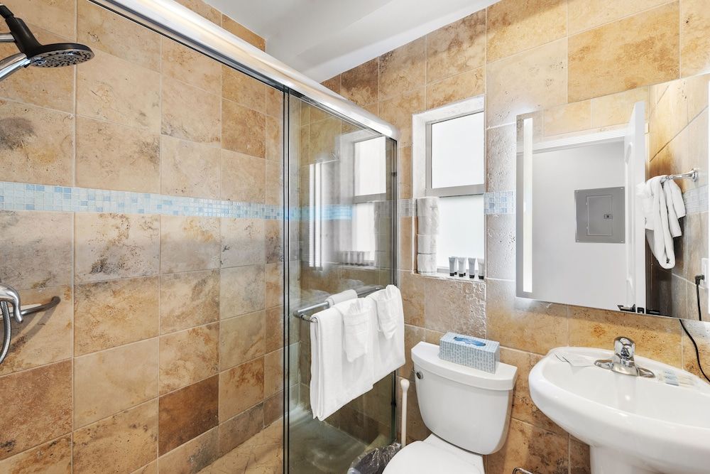 Isle of Venice Premium Suite, 1 Bedroom, Balcony, Bay View 5