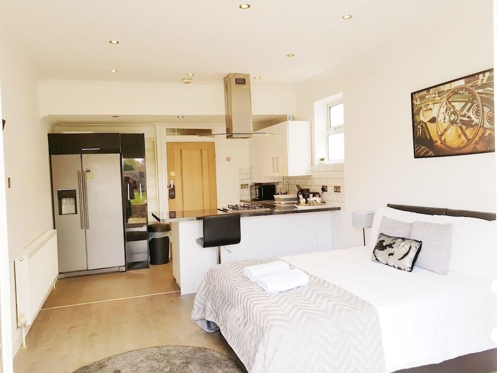 Cogie Abode Executive Studio, Shared Bathroom, Garden View (EXECUTIVE STUDIO ROOM) 2