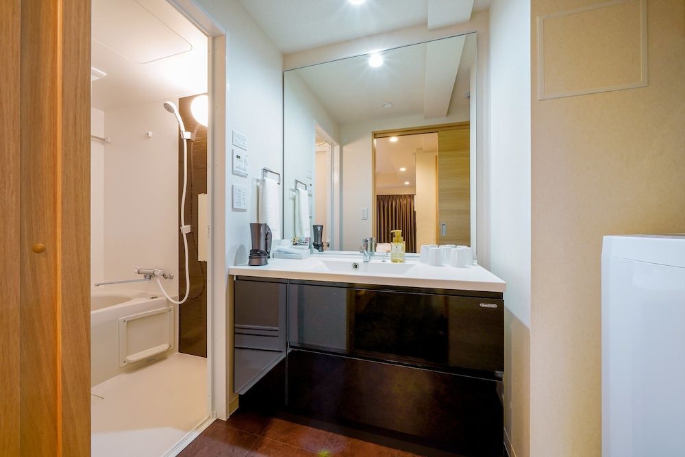 RESI STAY Gojozaka 2 Queen and chair bed - Modern Apartment(Please see all information about our room before you book) 24