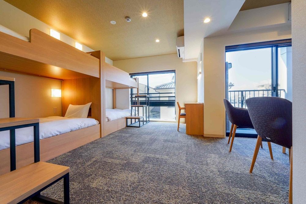 undefined RESI STAY Gojozaka 2