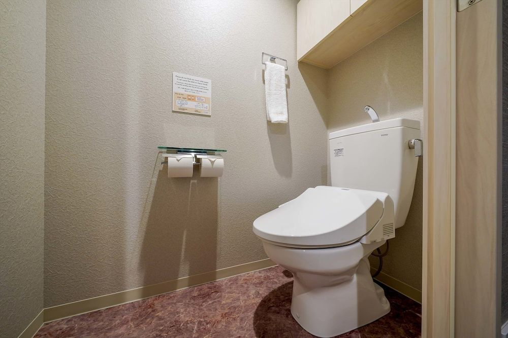 RESI STAY Gojozaka 2 Queen and chair bed - Modern Apartment(Please see all information about our room before you book) 17