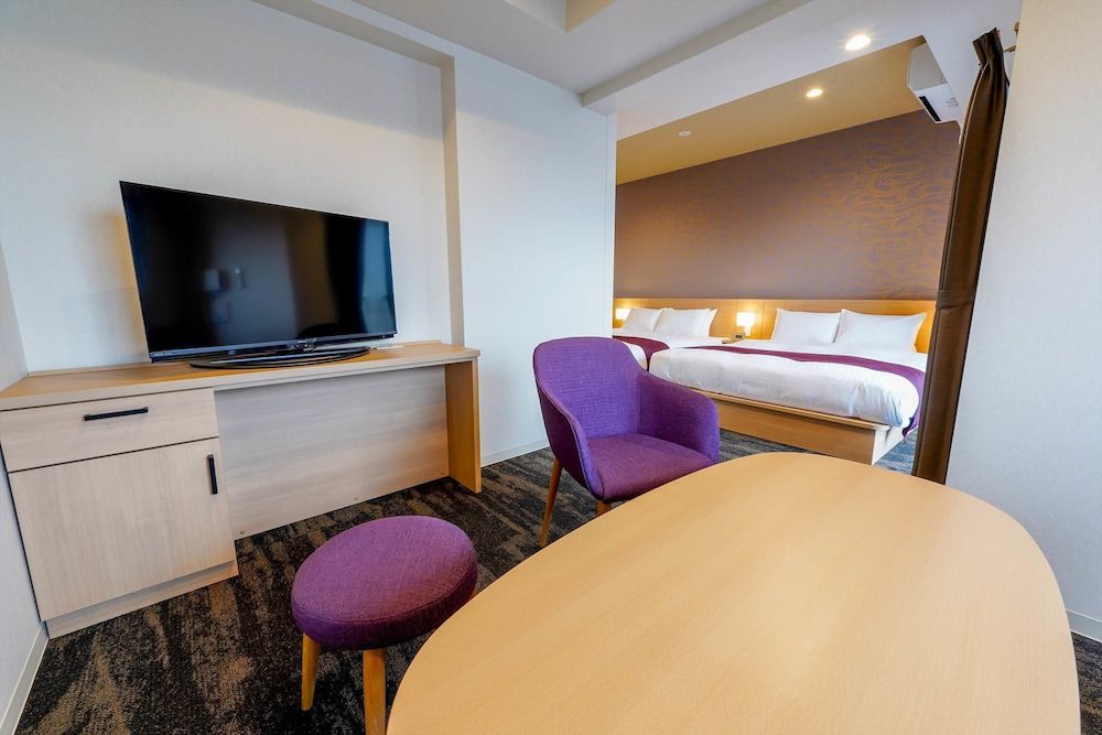 RESI STAY Gojozaka 2 Queen and chair bed - Modern Apartment(Please see all information about our room before you book) 3