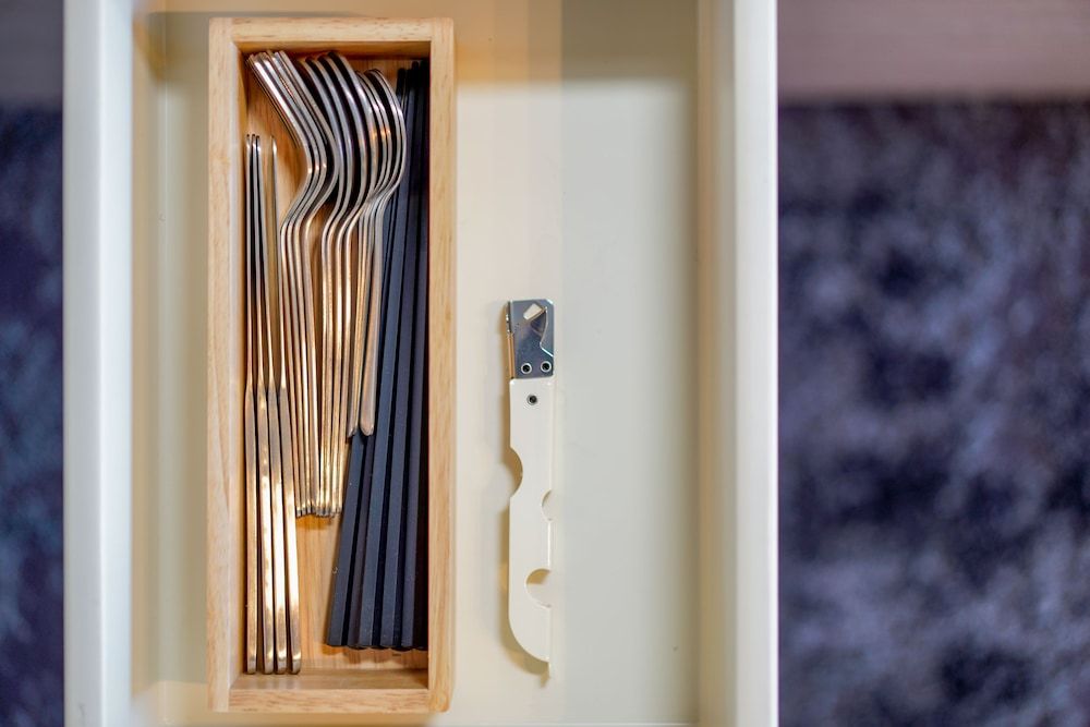 RESI STAY Gojozaka 2 Queen and chair bed - Modern Apartment(Please see all information about our room before you book) 22