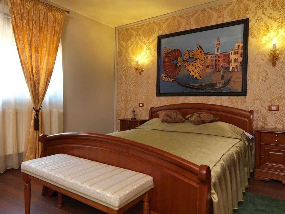 Guesthouse Boutique La Favorita Deluxe Double Room 2