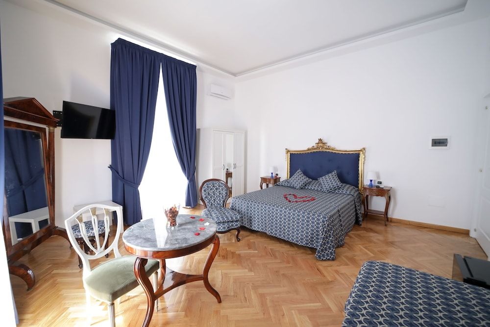 Di Palma Suite Deluxe Quadruple Room, 1 Queen Bed with Sofa bed, Non Smoking, Sea View 5