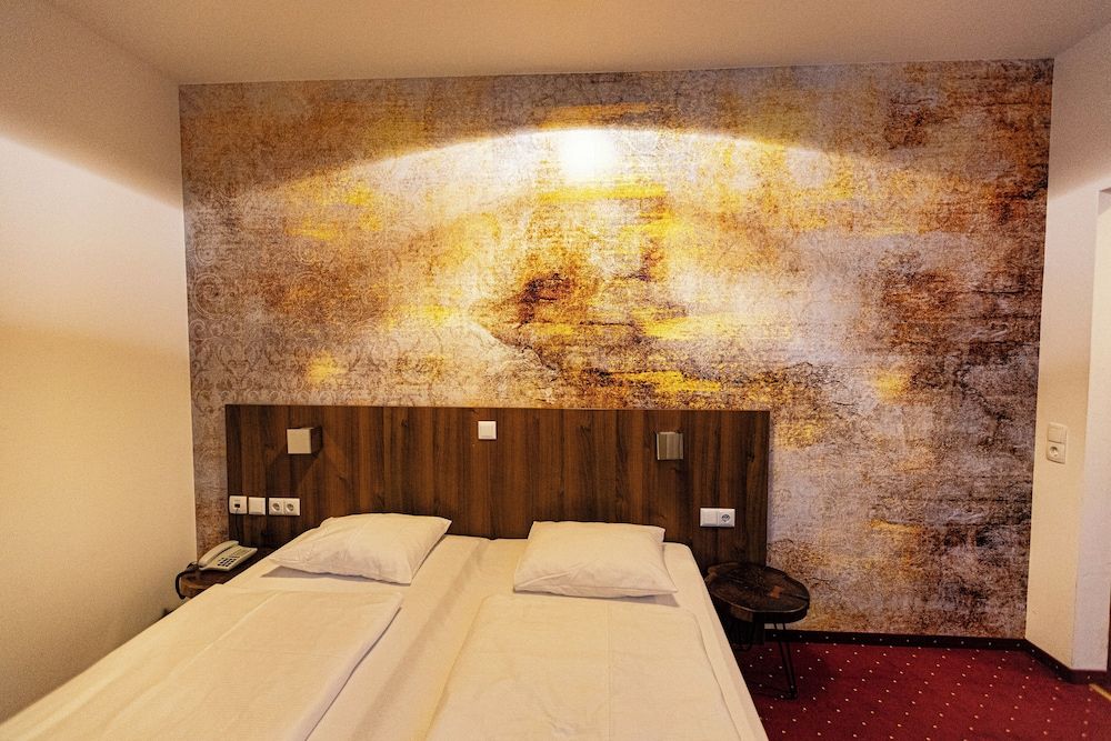 Hotel & Apartments Klimt Double Room 4