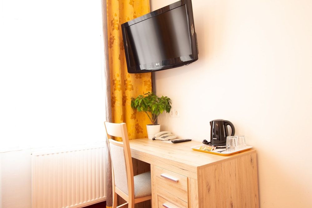 Hotel & Apartments Klimt Double Room 13