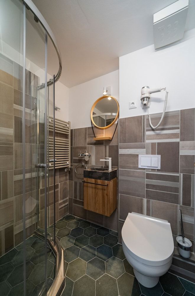 Duett Standard Single Room 4