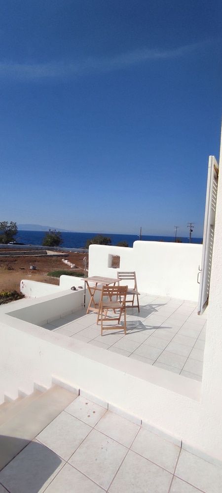 undefined Abyssanto Villa 8