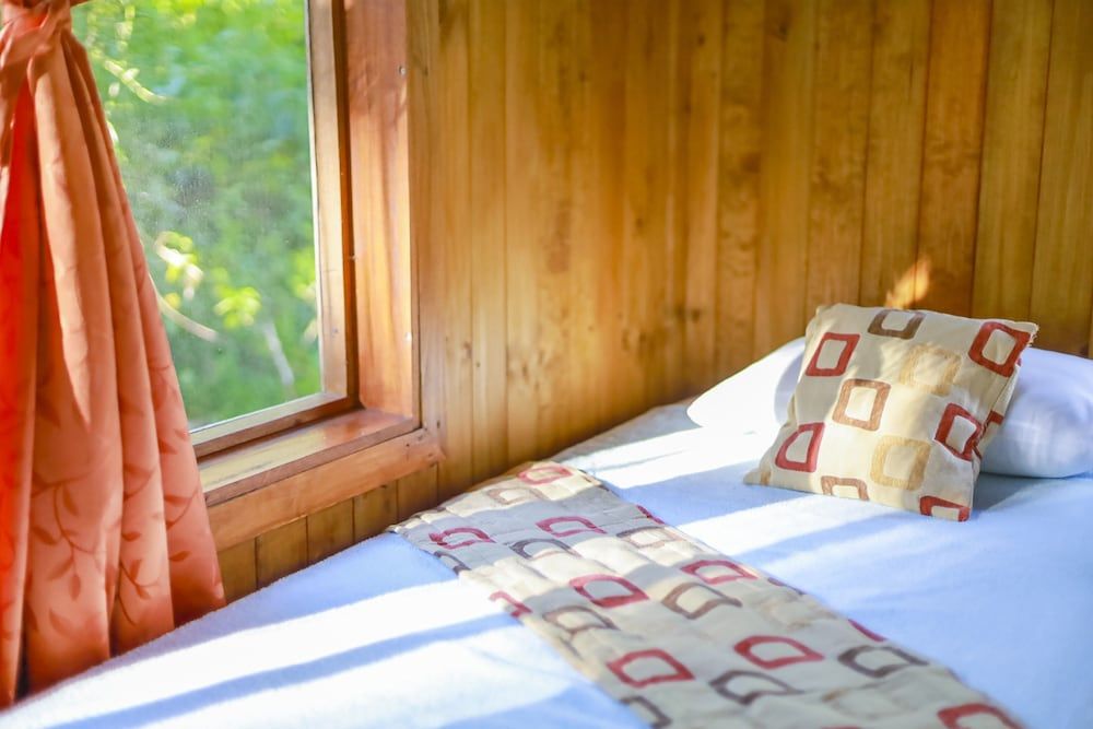 Casa Drake Deluxe Bungalow, Garden Area 2