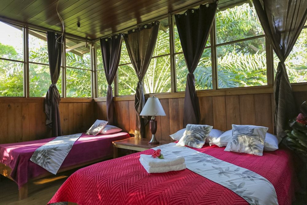 Casa Drake Standard Triple Room, Garden View 8