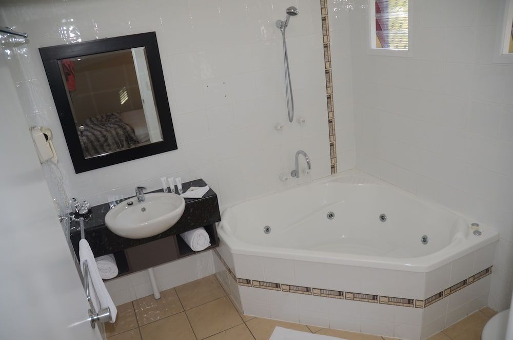 South Gladstone Motel Double Room 5