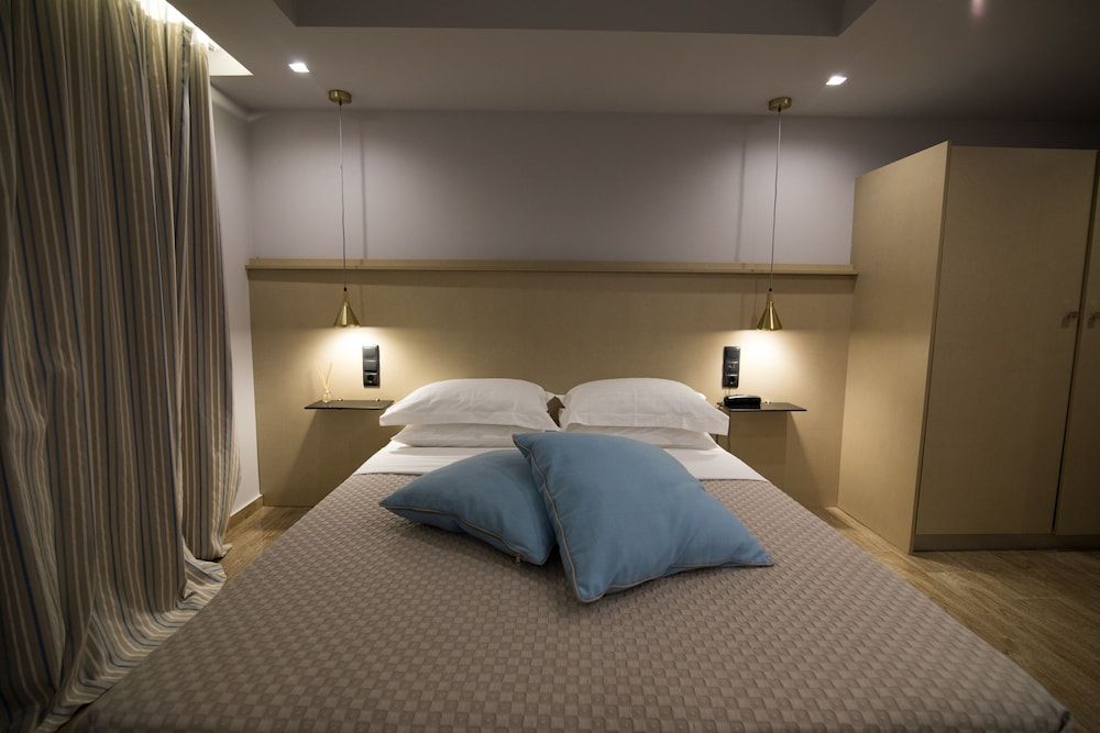 Aianteion Bay Luxury Hotel & Suites Double Room, Sea View