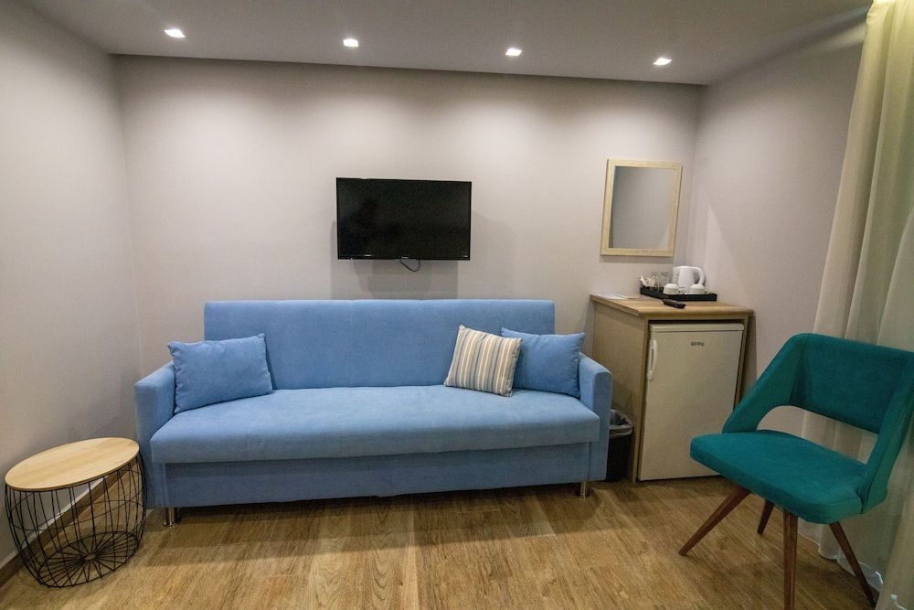 Aianteion Bay Luxury Hotel & Suites Triple Room, Balcony, Sea View 18