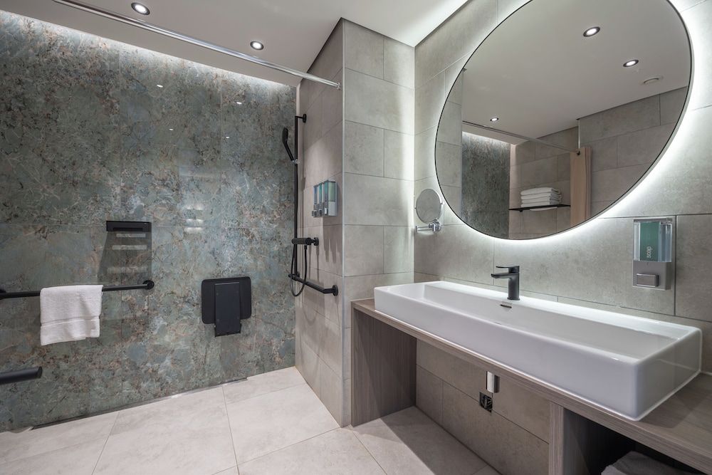 Dolphin Suites & Wellness Curacao Deluxe Suite Preferred View 4