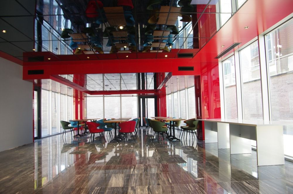 undefined Atacity Hotel 8