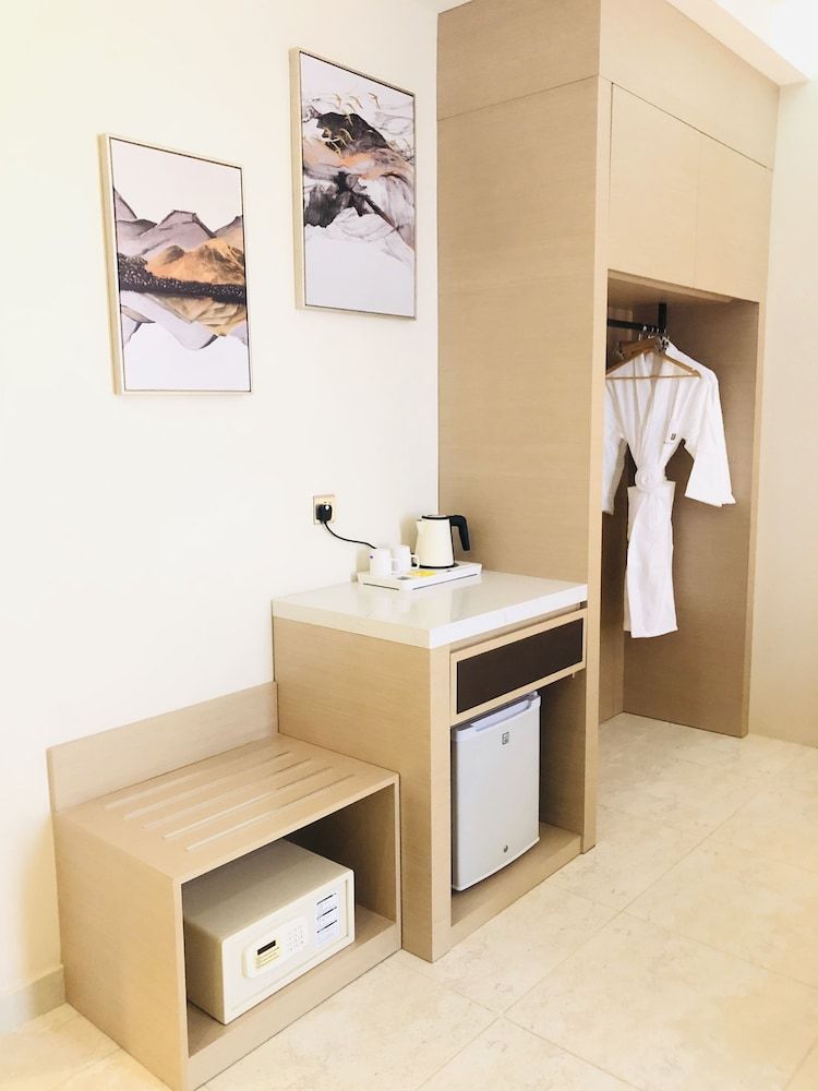 Seasons Hotel Barka Double Room 11