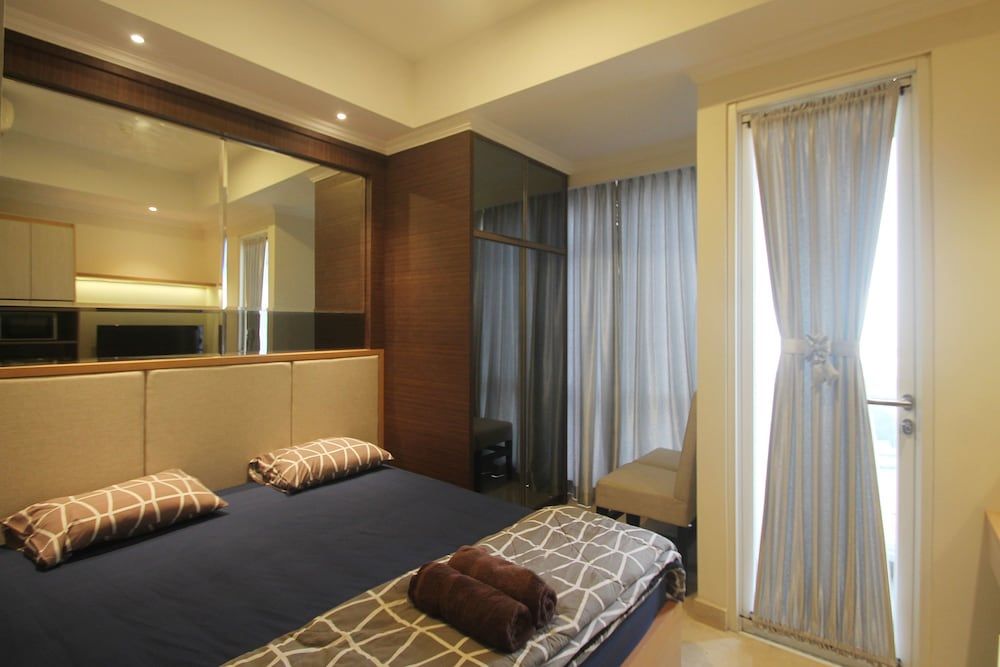 Menteng Park Apartment by Mediapura Standard Studio, 1 Queen Bed, Kitchen, City View 2
