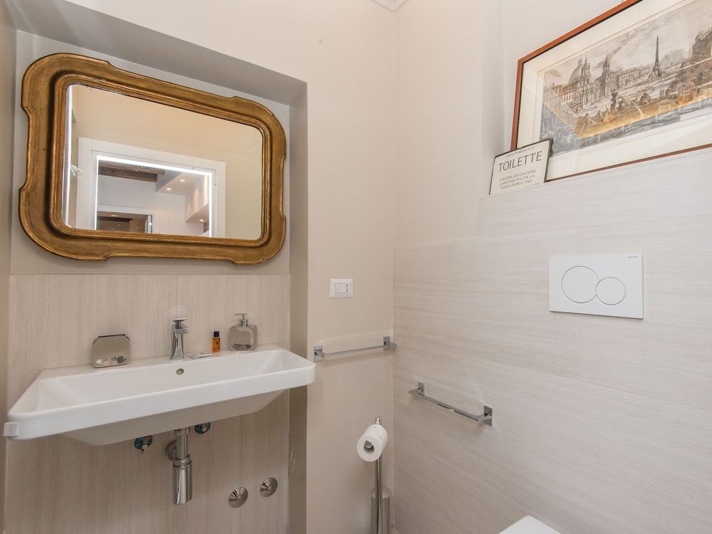 RSH Luxury One Bedroom Fori Imperiali Apartment, 1 Bedroom 9