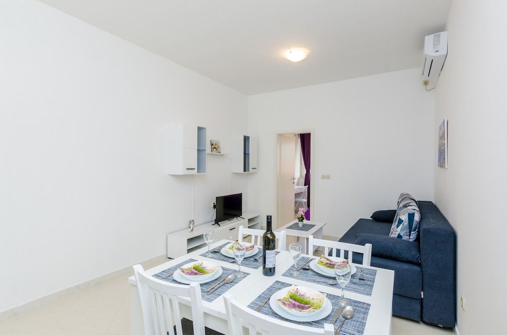 Apartments Maky Apartment (Superior One Bedroom Apartment) 6