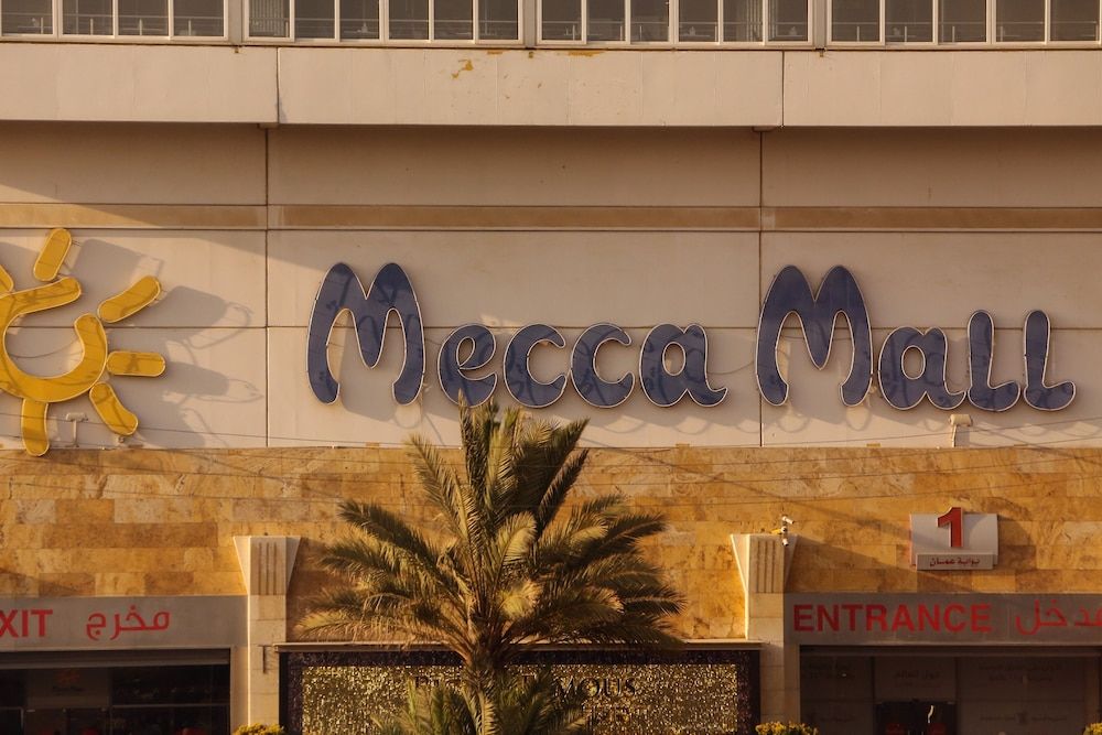 undefined Gloria Hotel