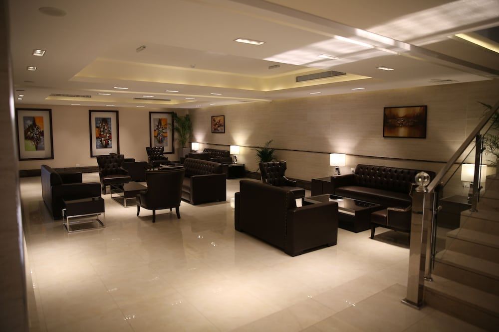 undefined Gloria Hotel 3